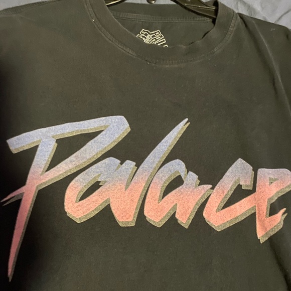 Palace tee - Picture 2 of 3